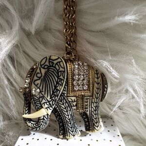 Decorative Elephant Figurine with Rhinestones